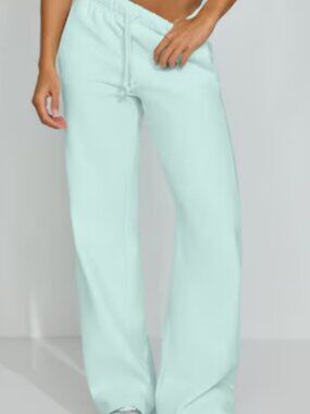 Buying Garage Mint Julep Blue Sweatpants size Small / Medium